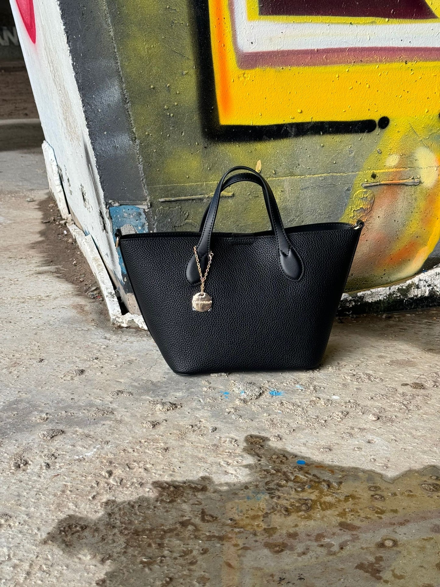 Bag Whisper black