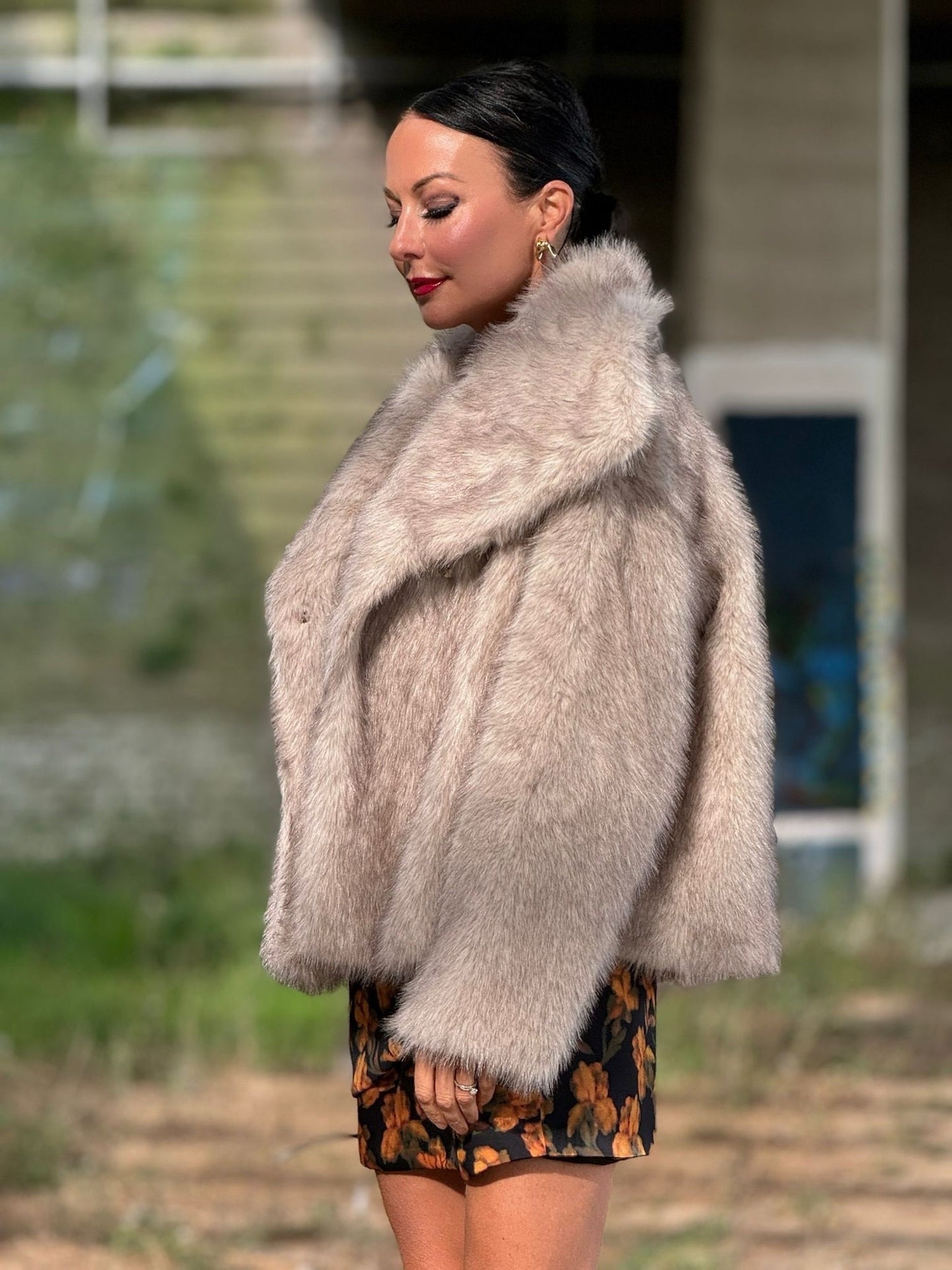 Jacket faux fur short sand