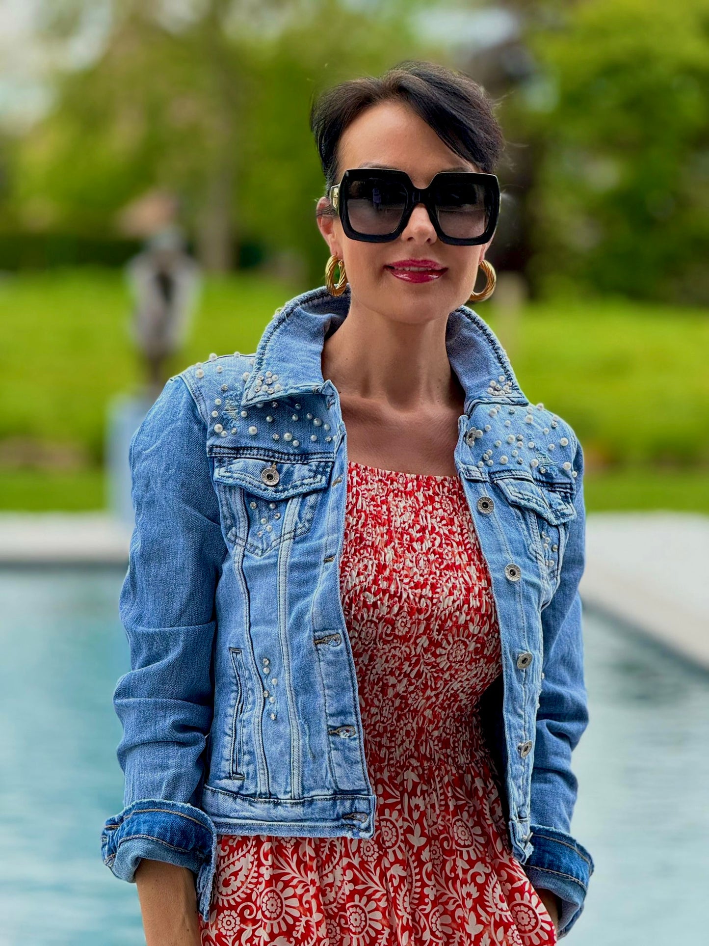 Jeans jacket with pearls