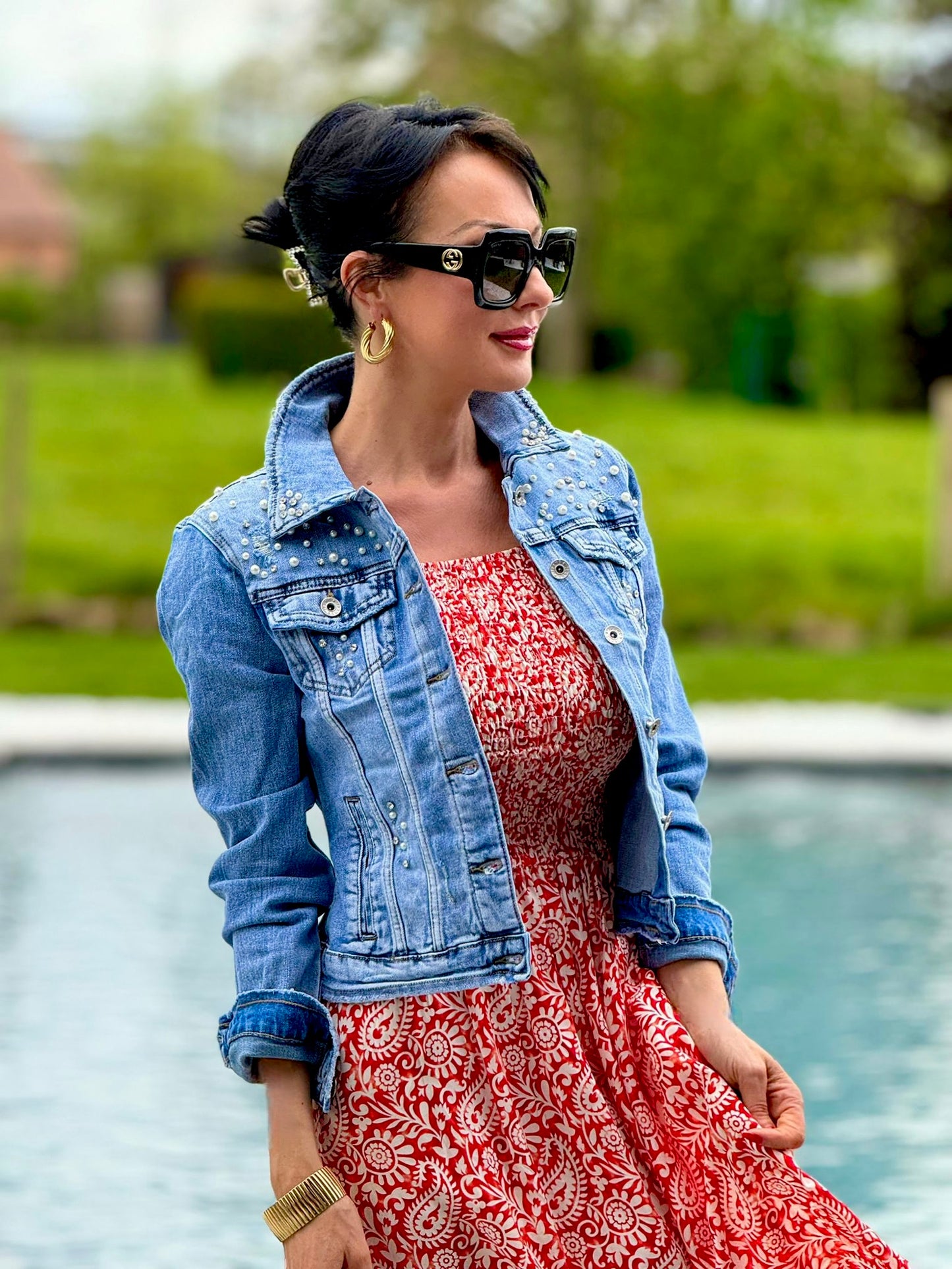 Jeans jacket with pearls